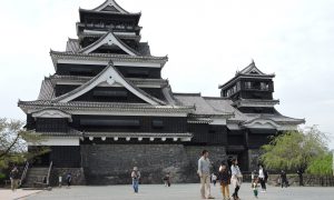 ブルーインパルスが熊本の空を舞う!熊本地震10年関連事業で展示飛行が決定