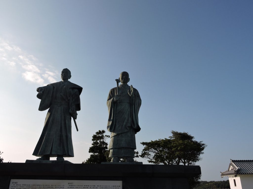 【募集開始】天草西海岸を満喫！苓北サンセットクルーズと豪華伊勢海老を楽しむ一泊二日バスツアー