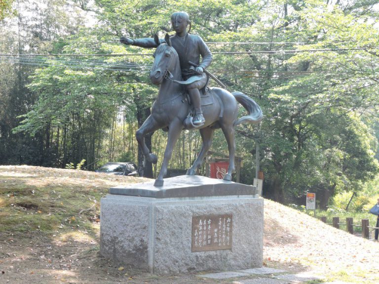 田原坂公園・美少年