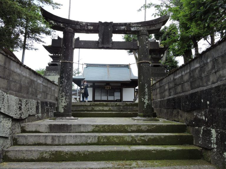 東原稲荷神社（山鹿市）