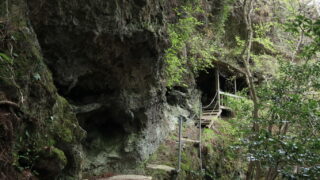 穿戸羅漢山（高森町）